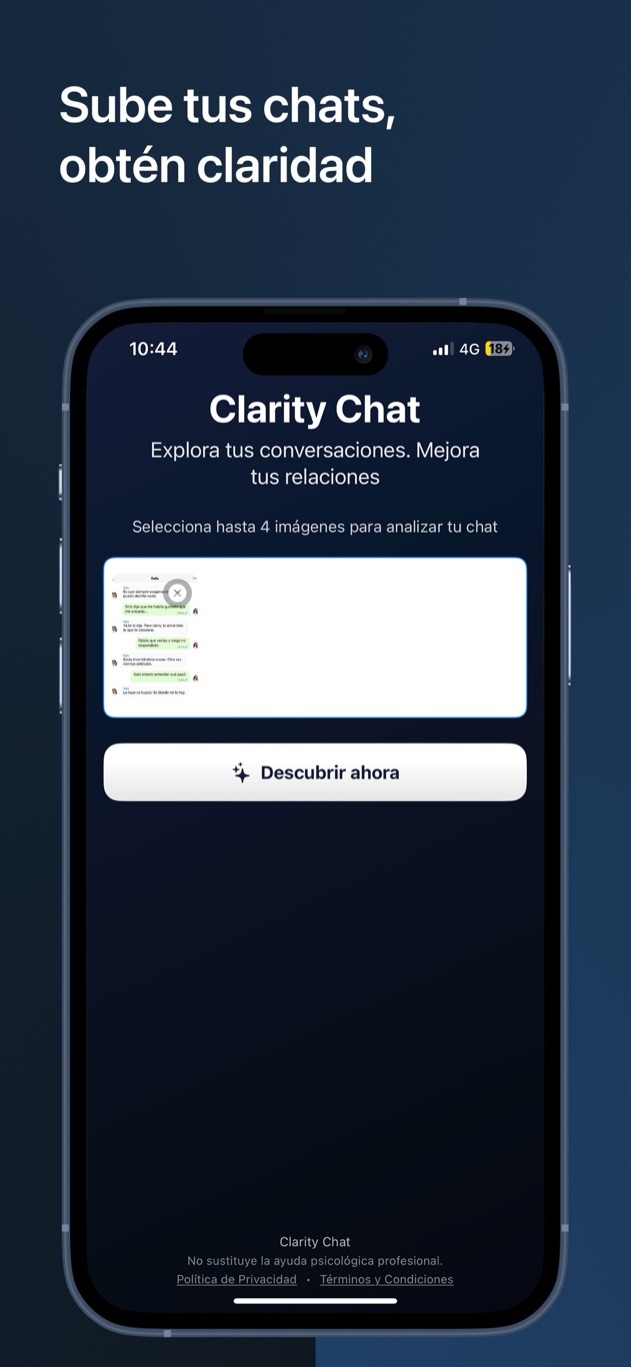 Pantalla de carga de Clarity Chat para seleccionar hasta cuatro capturas de pantalla del chat para su análisis